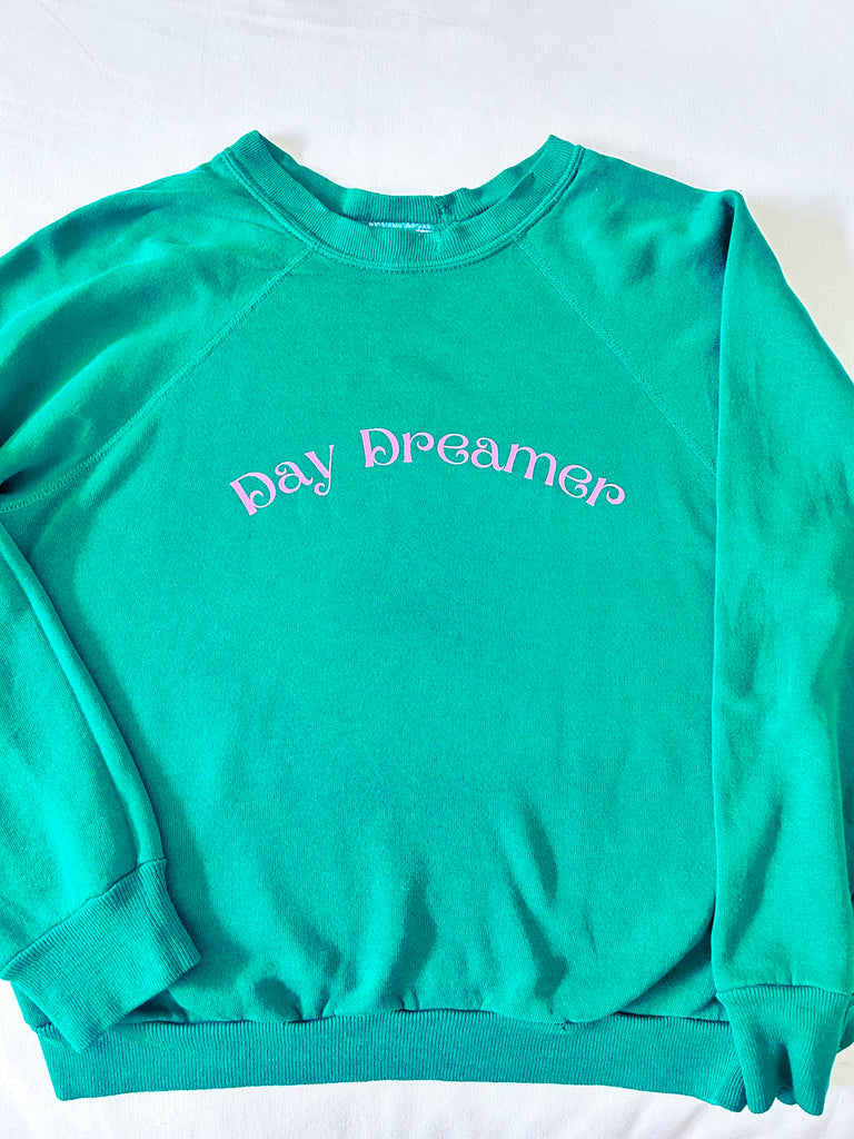 DAYDREAMER VINTAGE SWEATSHIRT